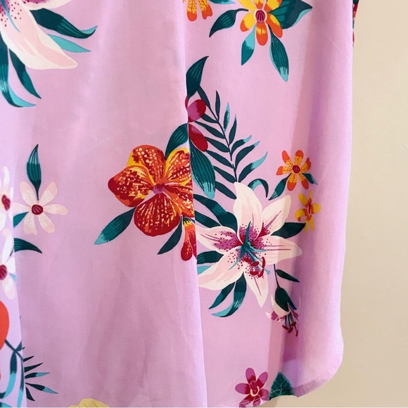 Old Navy Lilac Purple Tropical Floral V-Neck Tank Top Blouse - Picture 11 of 14